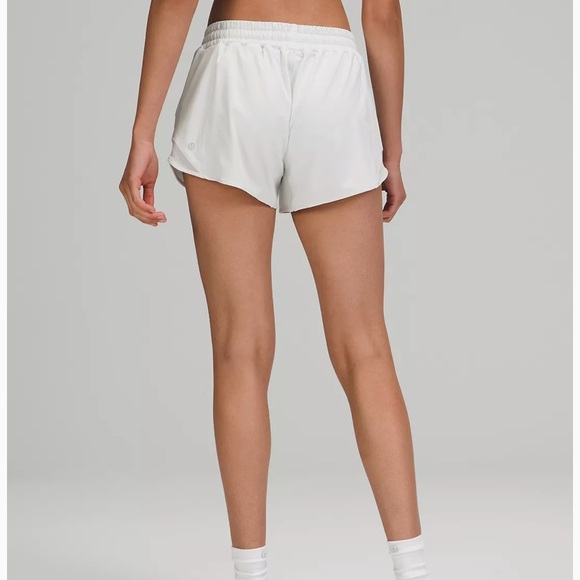 🍋LULULEMON HOTTY HOT SHORTS 4”-OCEAN AIR, 10 - Picture 5 of 10